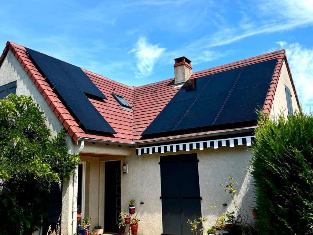 Installation photovoltaïque – toiture à deux pans