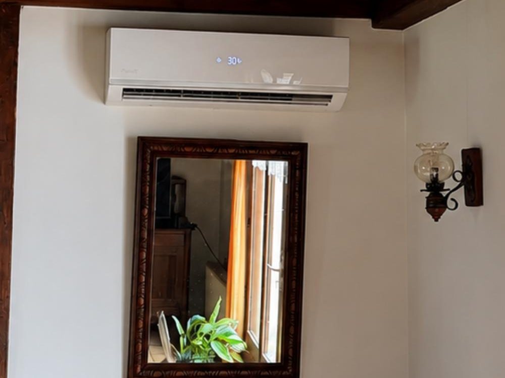 Pompe à chaleur Daikin sur graviers
